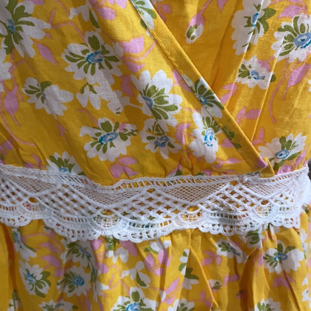 RACHEL ZOE Floral Print Plunge Neckline Blouse Size Small - Picture 7 of 11
